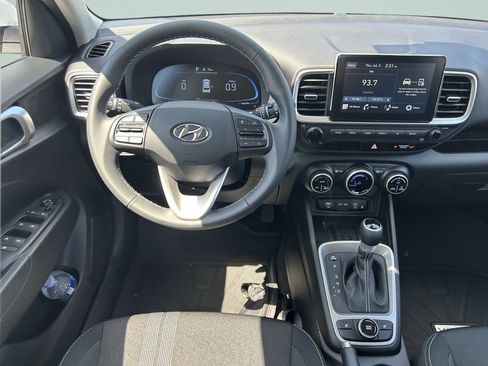 New 2026 Hyundai Venue SEL FWD image 17