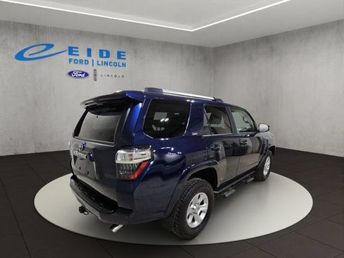 Used 2019 Toyota 4Runner SR5 Premium AWD/4WD image 10