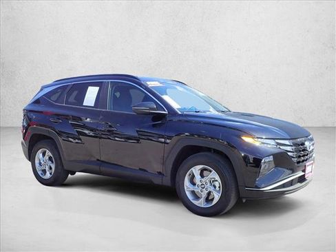 Used 2022 Hyundai Tucson SEL AWD/4WD image 6