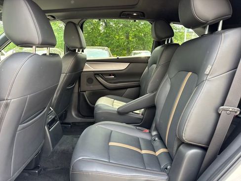 Certified 2024 MAZDA CX-90 3.3 Turbo w/ Premium Plus Pkg AWD/4WD image 11
