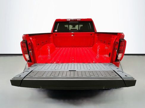 New 2026 GMC Sierra 1500 SLE w/ Preferred Package AWD/4WD image 27