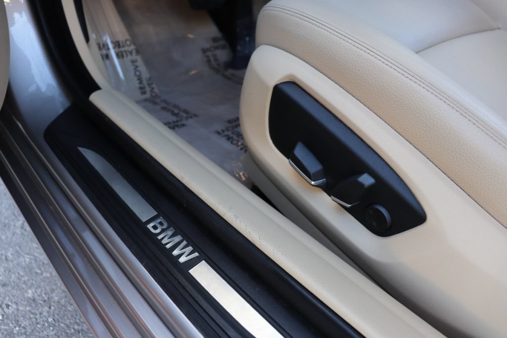 Used 2015 BMW 528i Sedan RWD image 17
