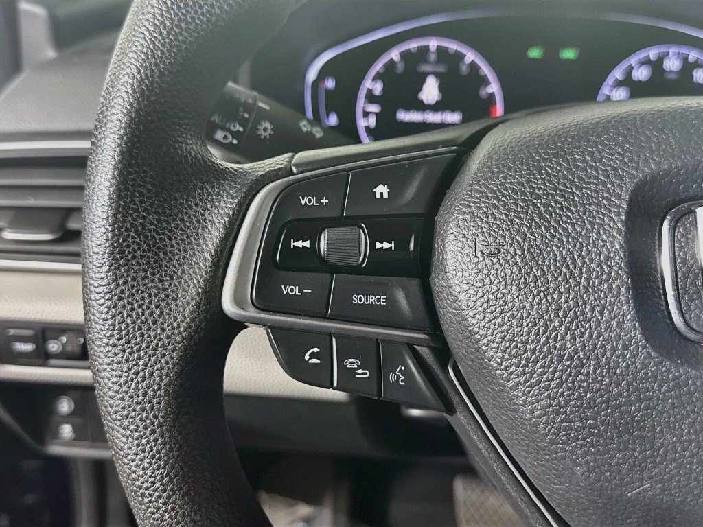Used 2019 Honda Accord LX image 13
