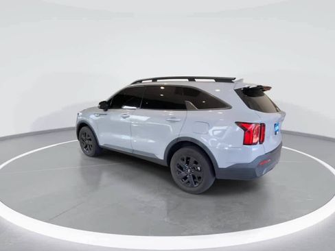 Used 2022 Kia Sorento S w/ Panoramic Sunroof Package AWD/4WD image 6