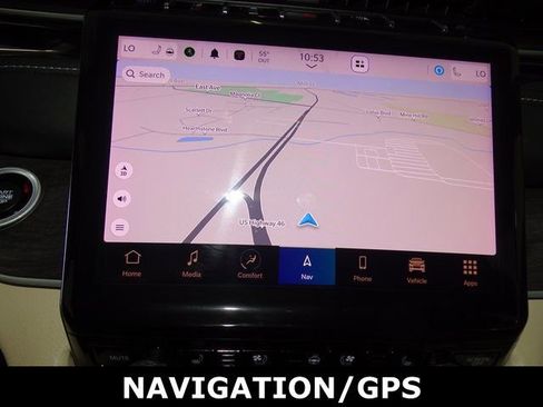 Used 2023 Jeep Grand Cherokee 4WD 4xe w/ Luxury Tech Group II image 16