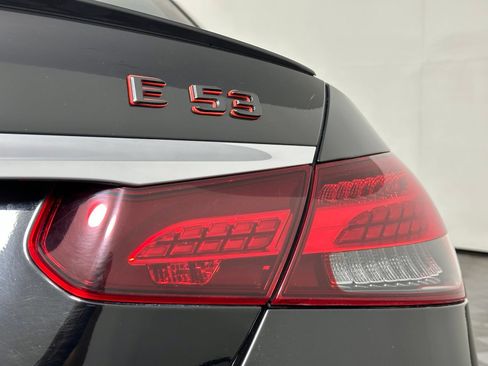 Used 2022 Mercedes-Benz E 53 AMG 4MATIC Sedan image 13