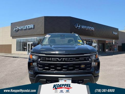 Used 2024 Chevrolet Silverado 1500 W/T w/ WT Value Package AWD/4WD image 2