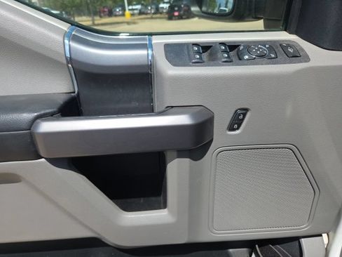 Certified 2019 Ford F350 XLT w/ XLT Premium Package RWD image 12