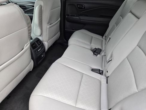 Used 2023 Honda Passport Elite image 24