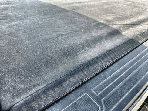 Certified 2023 GMC Canyon AT4 w/ AT4 Premium Package image 18