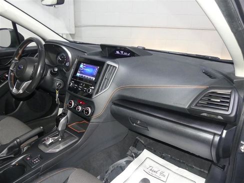 Used 2023 Subaru Crosstrek 2.0i Premium image 23