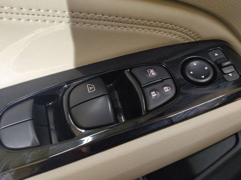 Used 2023 Nissan Altima 2.5 SV w/ SV Premium Package image 27