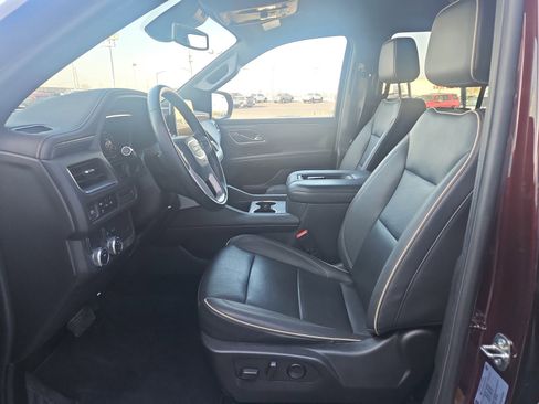 Used 2023 GMC Yukon SLT image 7
