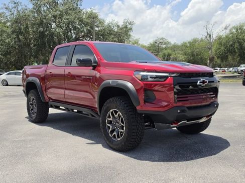 New 2026 Chevrolet Colorado ZR2 w/ Technology Package AWD/4WD image 2
