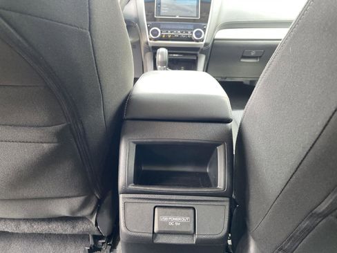 Used 2018 Subaru Outback 2.5i Premium image 23