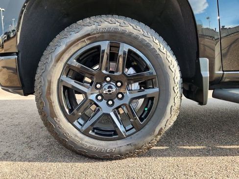 Certified 2025 Chevrolet Silverado 1500 LT Trail Boss w/ Convenience Package II AWD/4WD image 22