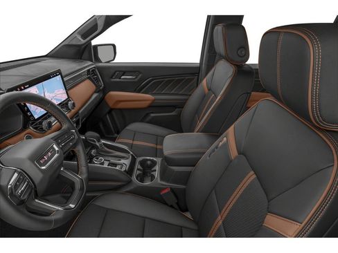 Used 2024 GMC Canyon AT4 w/ Canyon Safety Plus Package AWD/4WD image 6
