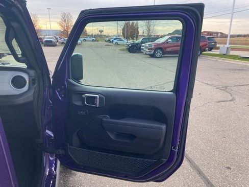 New 2026 Jeep Gladiator Willys AWD/4WD image 31