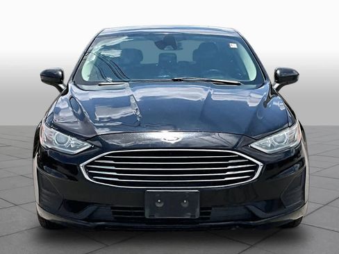 Used 2020 Ford Fusion SE FWD image 4