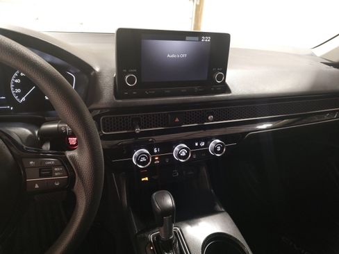 Used 2024 Honda Civic LX image 7