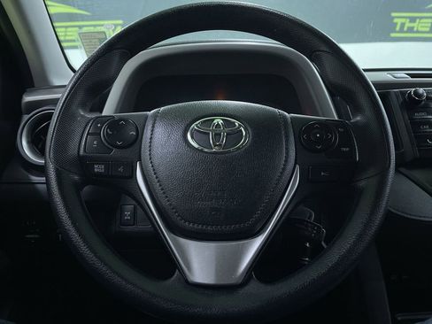 Used 2018 Toyota RAV4 LE w/ All Weather Liner Package image 20