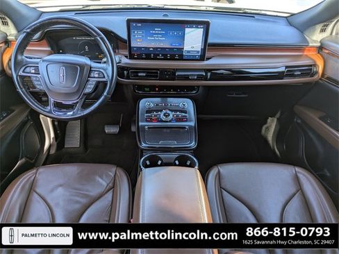 Used 2022 Lincoln Nautilus Reserve image 14