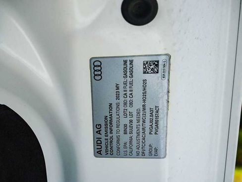 Used 2023 Audi Q3 2.0T Premium AWD/4WD image 27