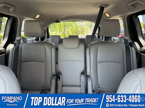 Used 2024 Honda Odyssey EX-L image 16