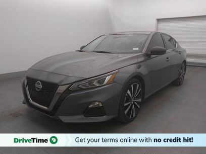 Used 2021 Nissan Altima 2.5 SR w/ SR Premium Package