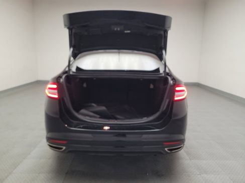 Used 2017 Ford Fusion SE w/ Fusion SE Technology Package image 29