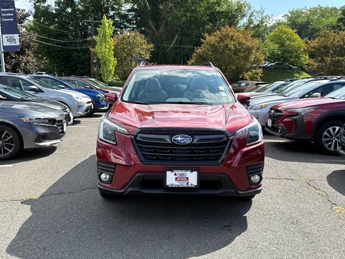 Used 2023 Subaru Forester Limited AWD/4WD image 8