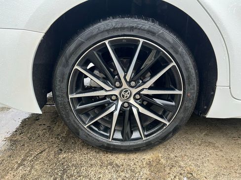 Used 2024 Toyota Camry SE image 20