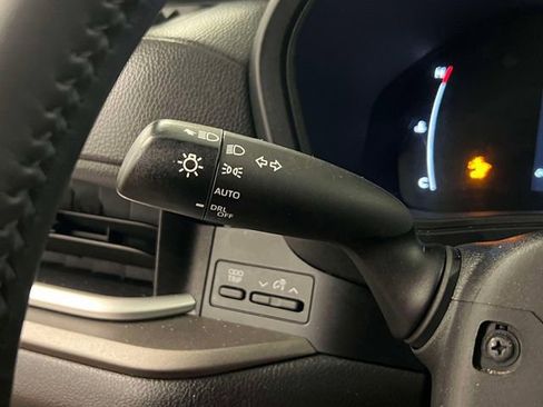 Used 2024 Toyota Grand Highlander AWD image 24