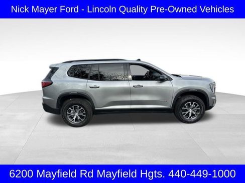 Used 2024 GMC Acadia AT4 w/ Luxury Package image 8