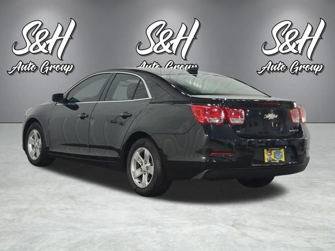Used 2015 Chevrolet Malibu LT FWD image 12