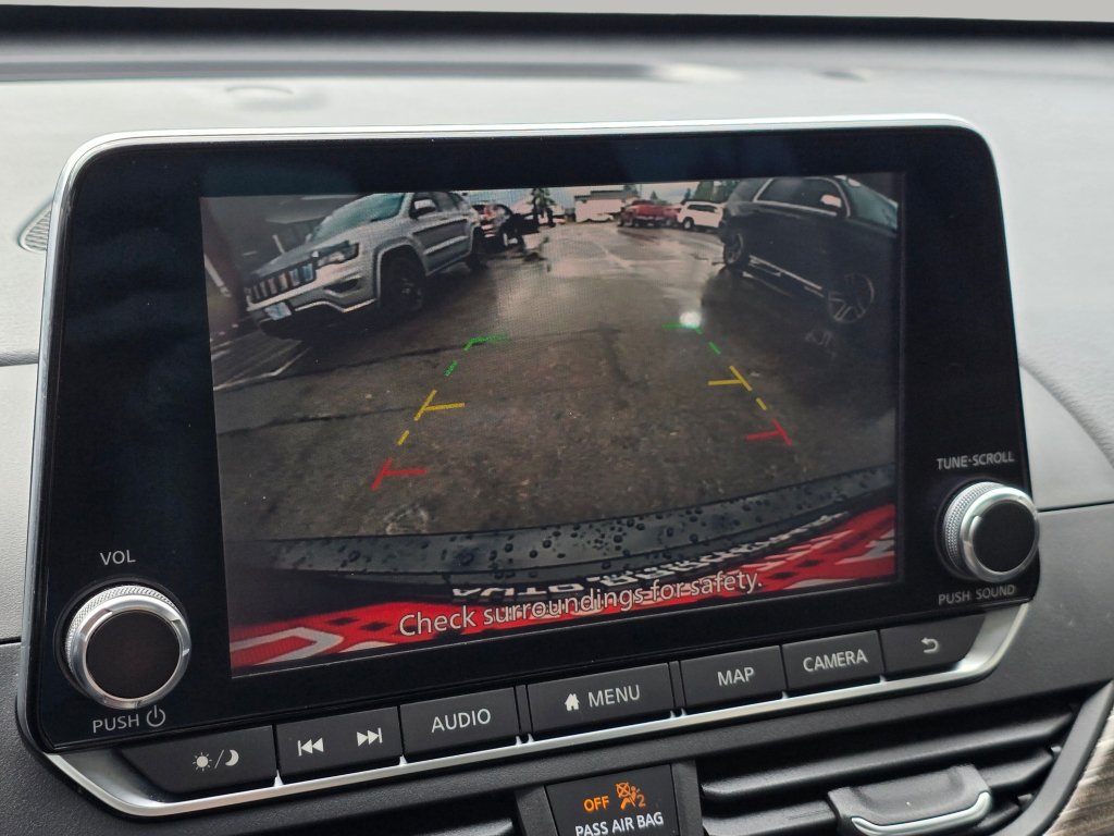 Used 2019 Nissan Altima 2.5 SL FWD image 12