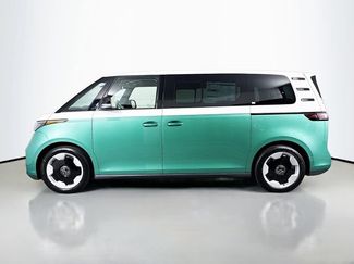 New 2025 Volkswagen ID. Buzz Pro S Plus video 4