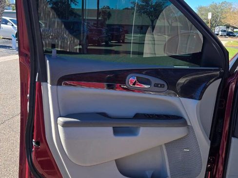 Used 2016 Buick Enclave Premium w/ Experience Buick Package image 5