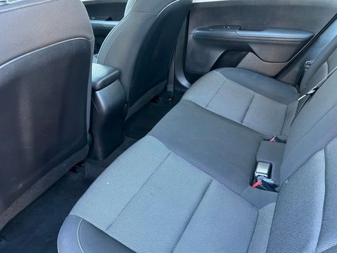 Used 2024 Kia Forte LXS image 12