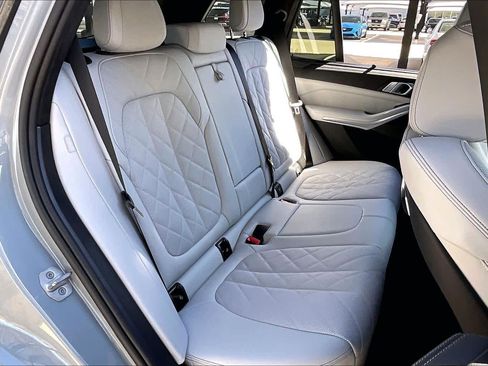 Used 2025 BMW X5 xDrive40i w/ M Sport Package image 20