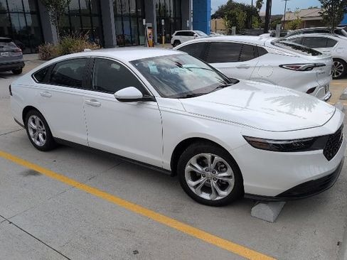 Certified 2024 Honda Accord LX image 5