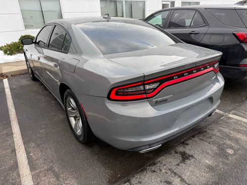 Used 2018 Dodge Charger SXT Plus w/ Driver Confidence Group image 4