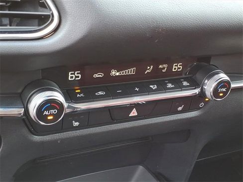 Used 2024 MAZDA CX-30 AWD 2.5 S w/ Preferred Package image 19