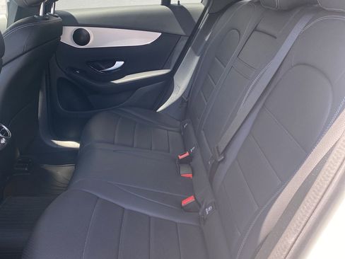 Used 2022 Mercedes-Benz GLC 300 image 10