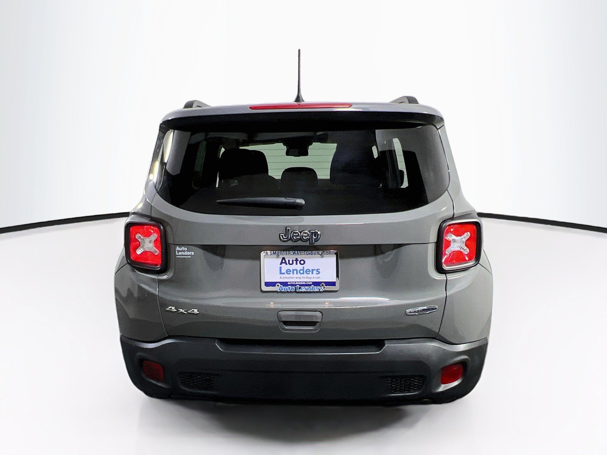Used 2022 Jeep Renegade Latitude w/ Convenience Group AWD/4WD image 6