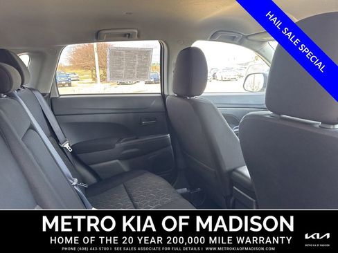 Used 2025 Mitsubishi Outlander Sport ES AWD/4WD image 30