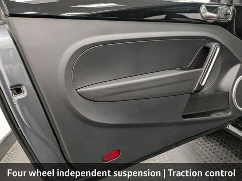 Used 2019 Volkswagen Beetle 2.0T S FWD image 10