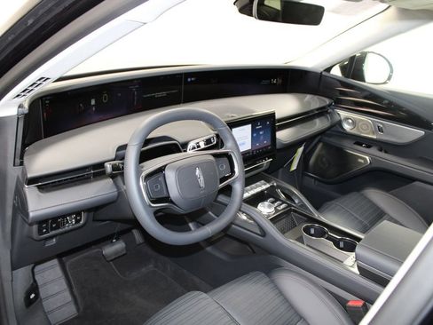 New 2026 Lincoln Nautilus Reserve image 23