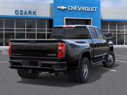 New 2026 Chevrolet Silverado 3500 High Country w/ High Country Premium Package AWD/4WD image 45