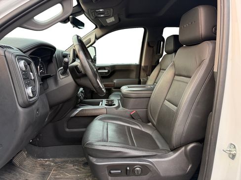 Used 2021 GMC Sierra 1500 Denali w/ Technology Package AWD/4WD image 9